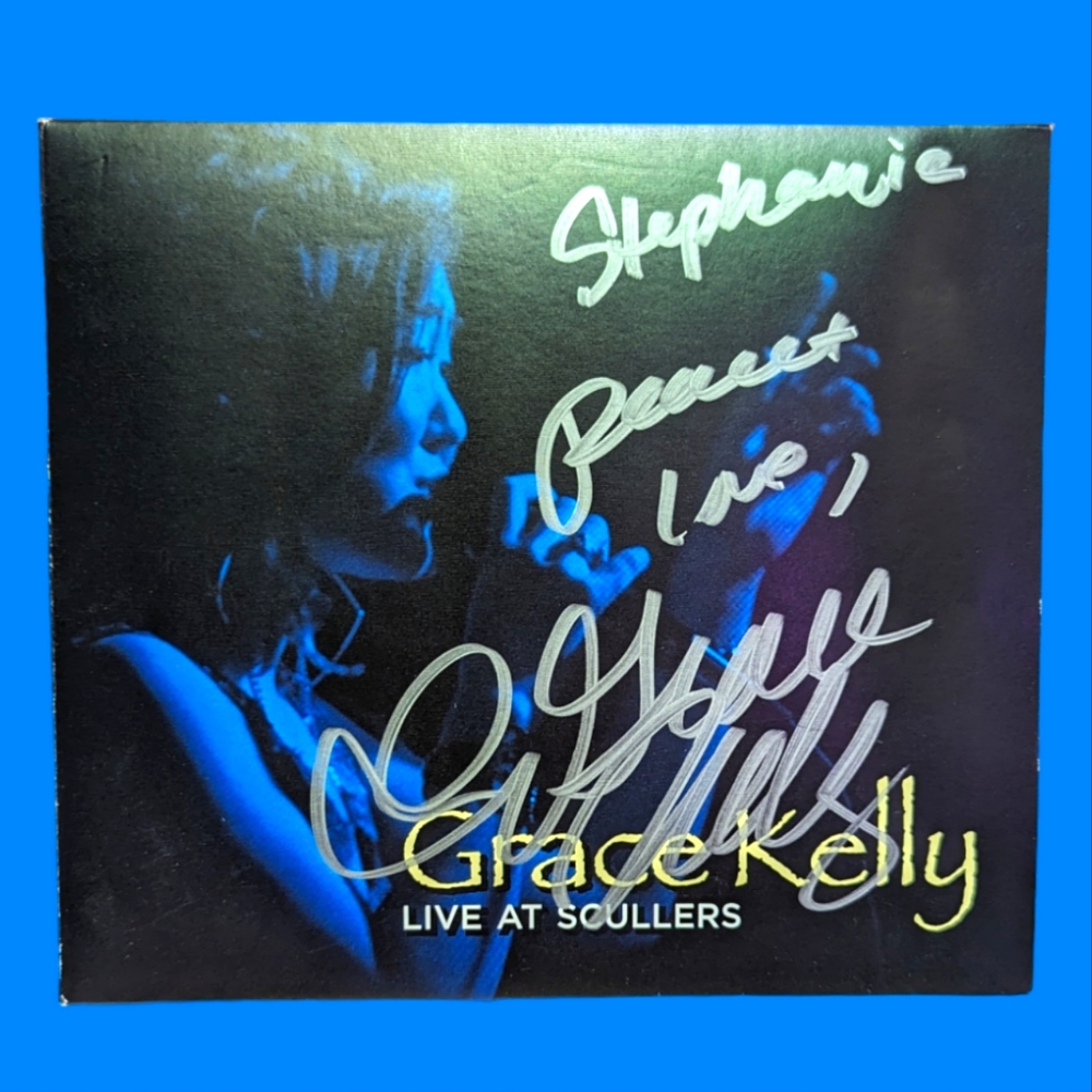 *SIGNED* Grace Kelly jazz CD